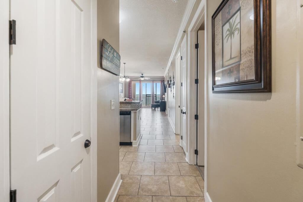 Island Royale: Beachfront Condo in Gulf Shores Exterior photo